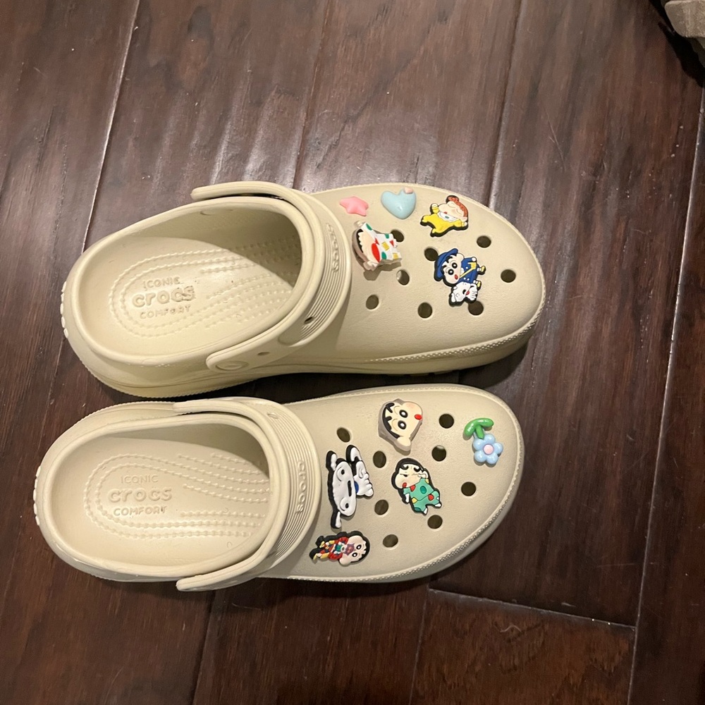 NEW Crocs Platform' Cream Clogs with Fun Optional Charms